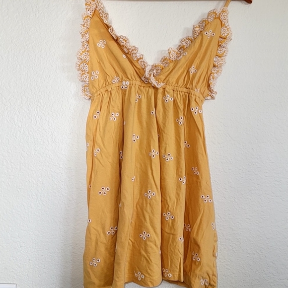 ASOS - Picture 3 of 5